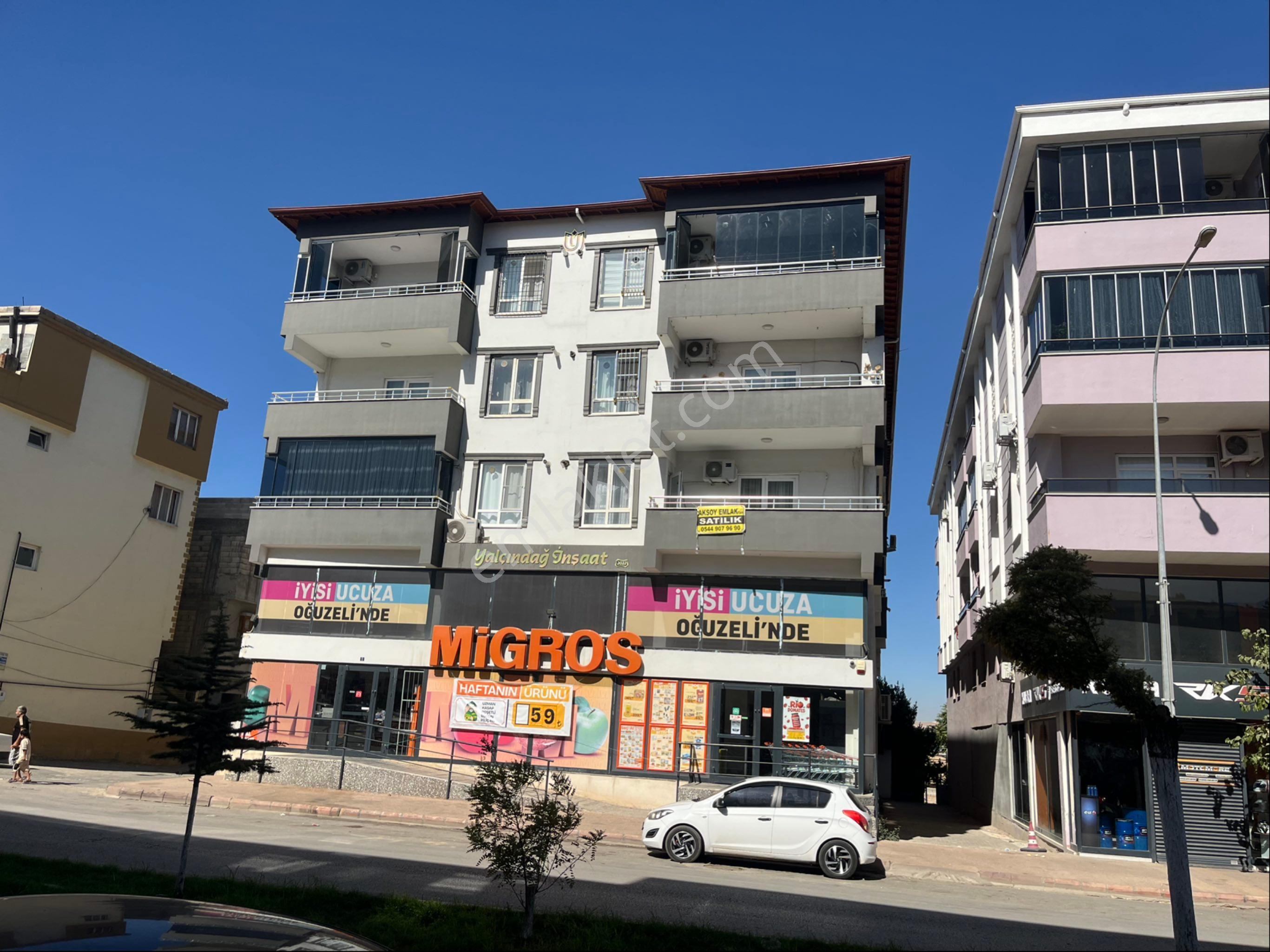 Oğuzeli Çarşı Merkezinde Ana Caddeye Cepeli 2+1 Daire - Görsel 2