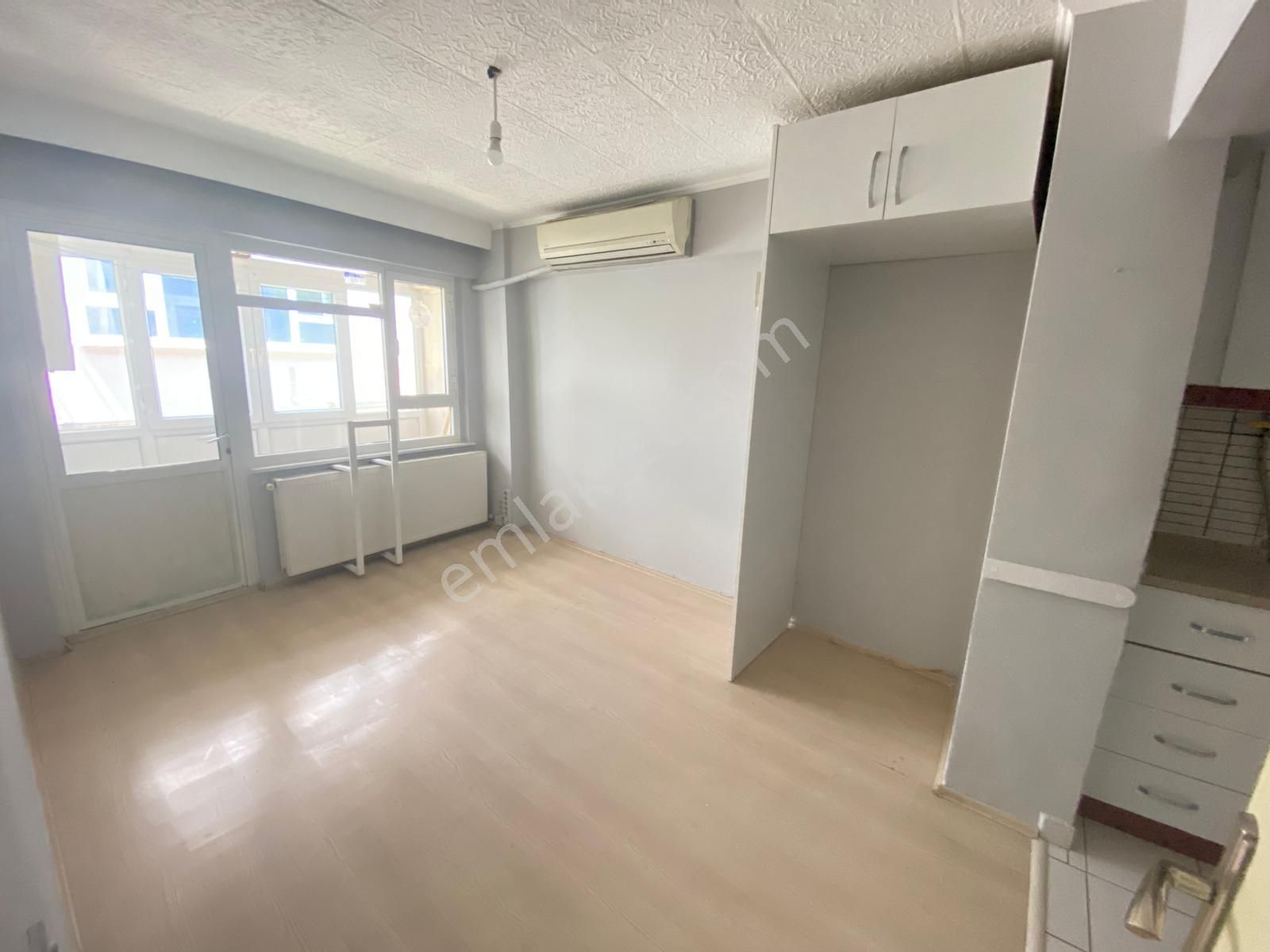 Muradiye’de Ana Cadde Üzeri Satılık Masrafsız Daire - Görsel 8