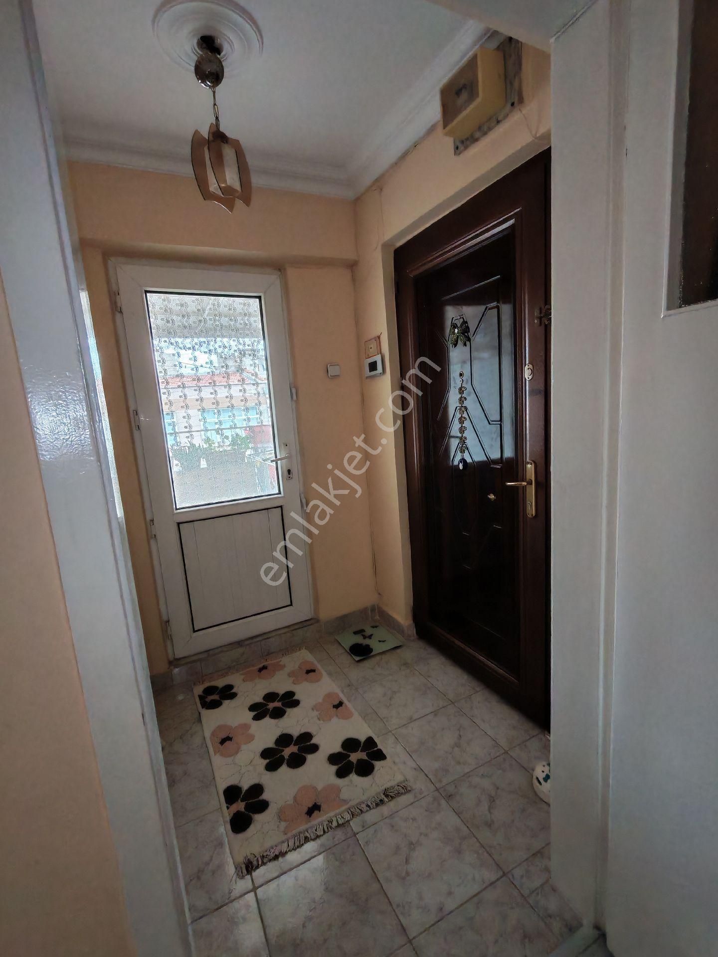 Barış Emlak'tan İpekçilik Cadde Üzeri Teraslı 3+1 Daire. - Görsel 13