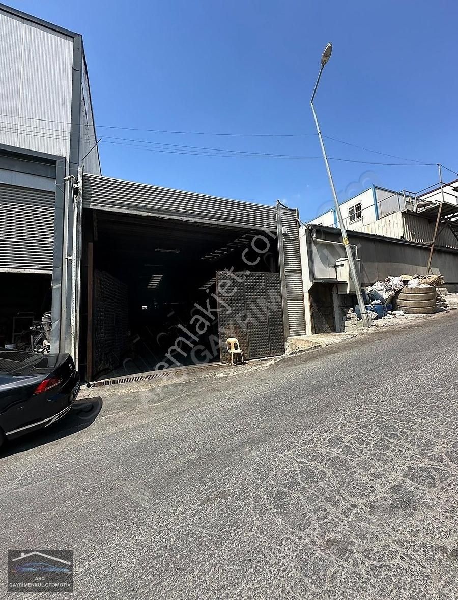 Esenyurt / Akçaburgaz`da 680m2 Kiralık İmalathane