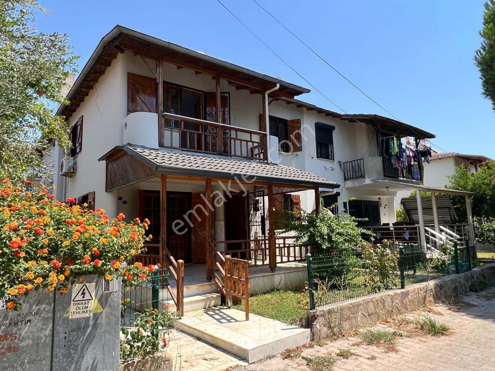 Seferihisar Ürkmez’de 3+1 Satılık Villa Denize Tarafında - Görsel 8