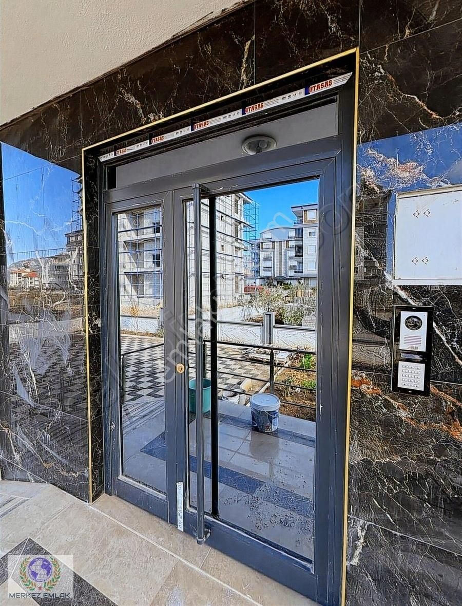Antalya Döşemealtın Da Daha Konforlu Satılık 2+1 125m2 Daire - Görsel 9