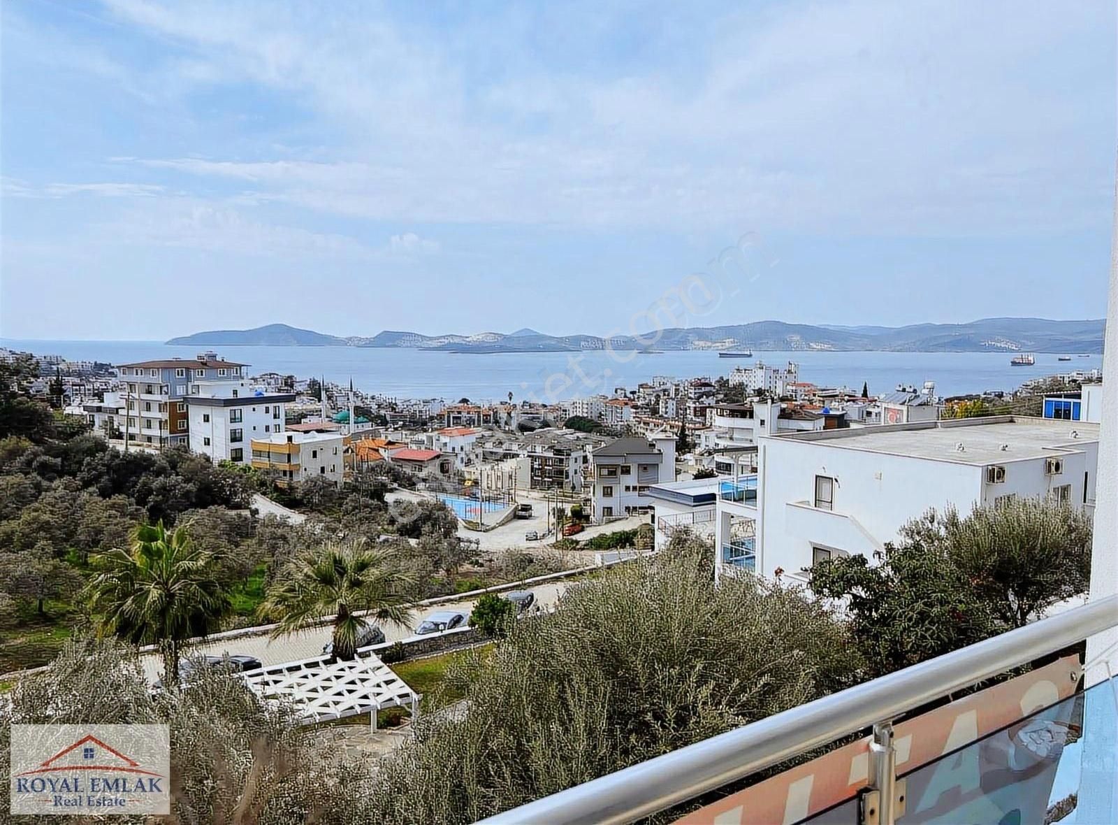 Muğla Güllük Deniz Manzaralı Satılık Yazlık