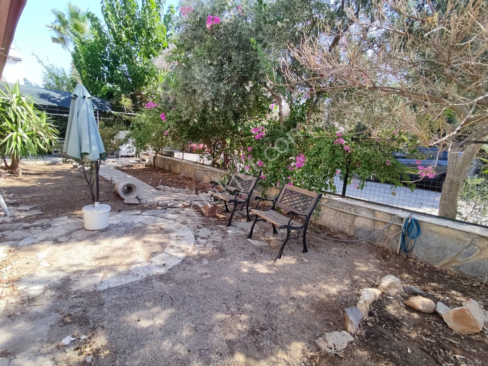 Didim Akbük'te Merkezi Konumda Bahçeli Satılık Yazlık - Görsel 33