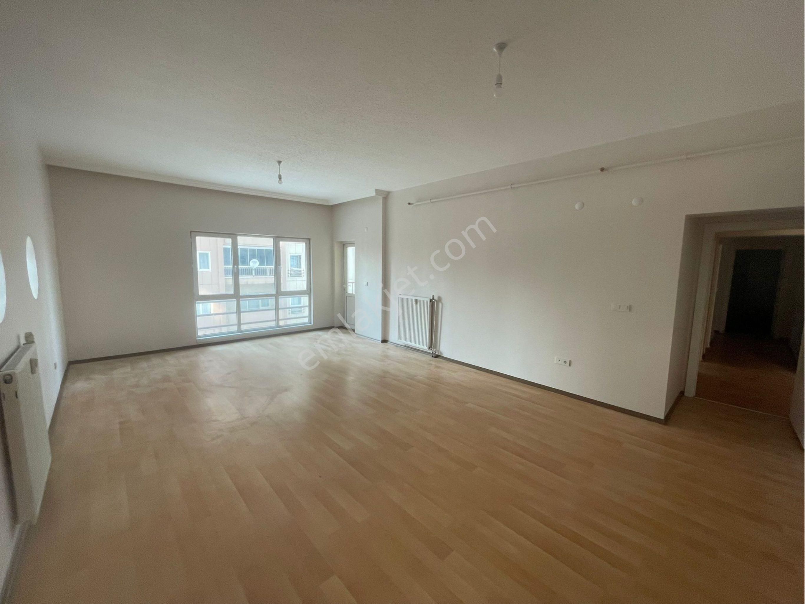 Doğanbey Tokide Temiz 3.5+1 Oda Kiralık Daire - Görsel 11