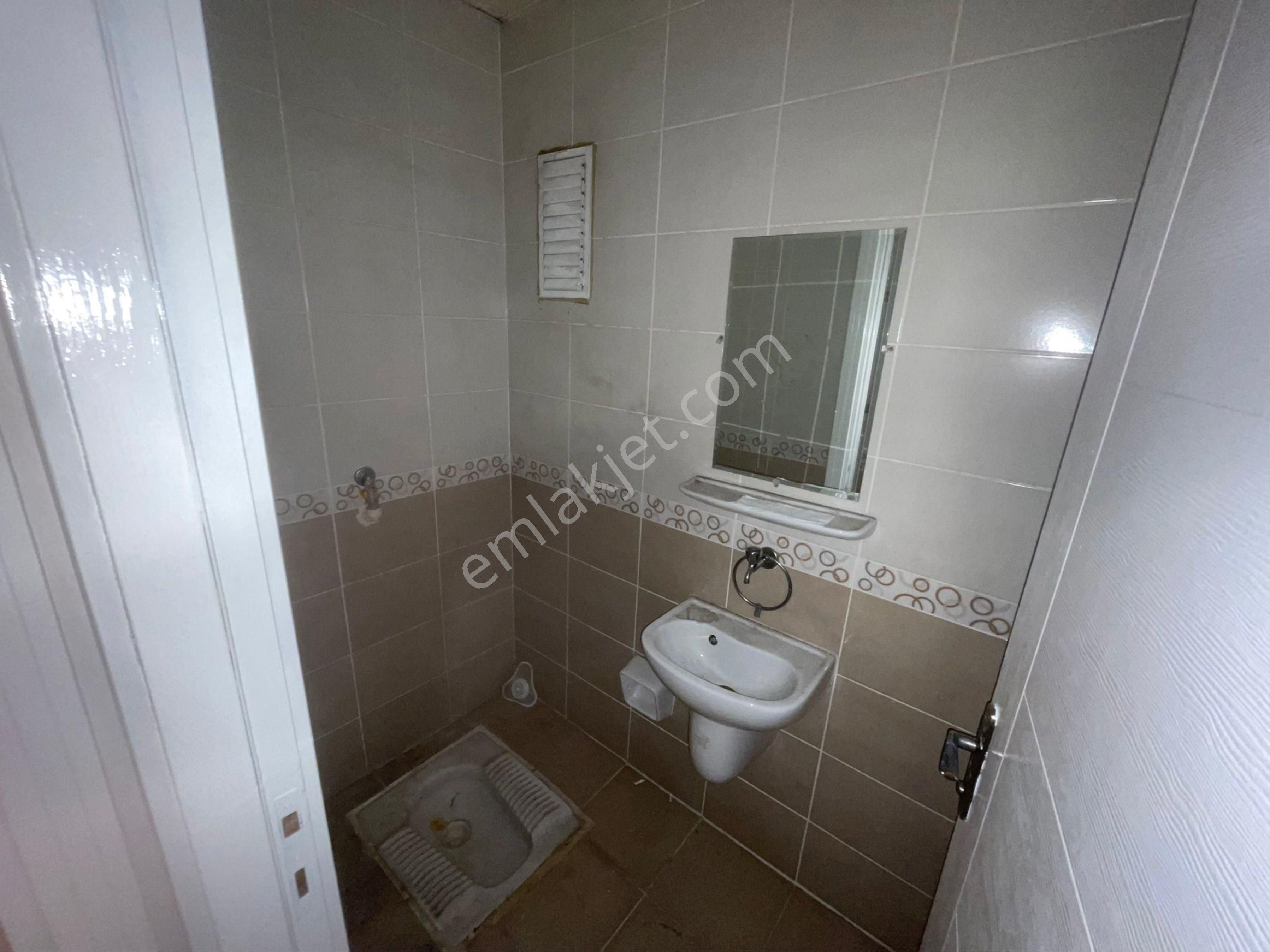 Doğanbey Tokide Temiz 3.5+1 Oda Kiralık Daire - Görsel 12