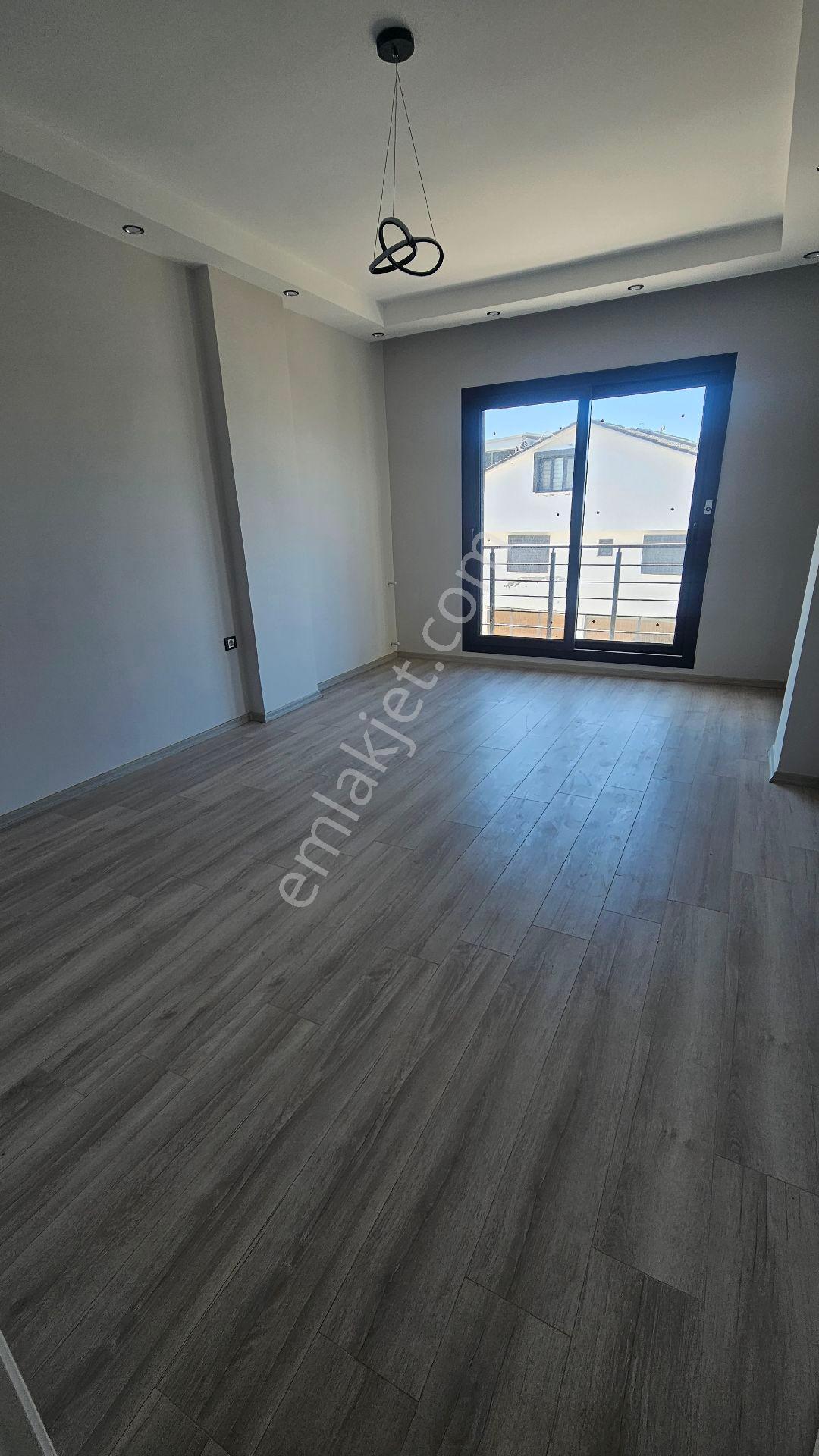 Didim'de Denize 200 Metre Mesafede Sıfır 4+1 Villa - Görsel 9