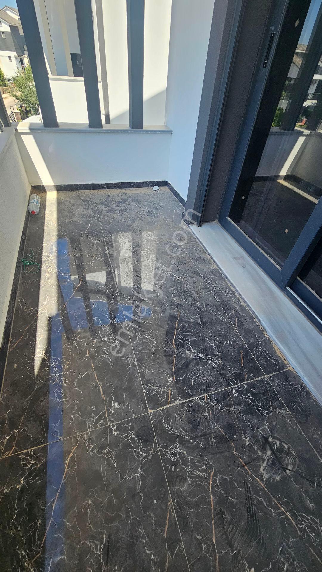 Didim'de Denize 200 Metre Mesafede Sıfır 4+1 Villa - Görsel 6