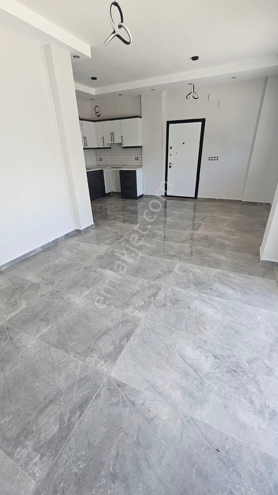 Didim'de Denize 200 Metre Mesafede Sıfır 4+1 Villa - Görsel 26