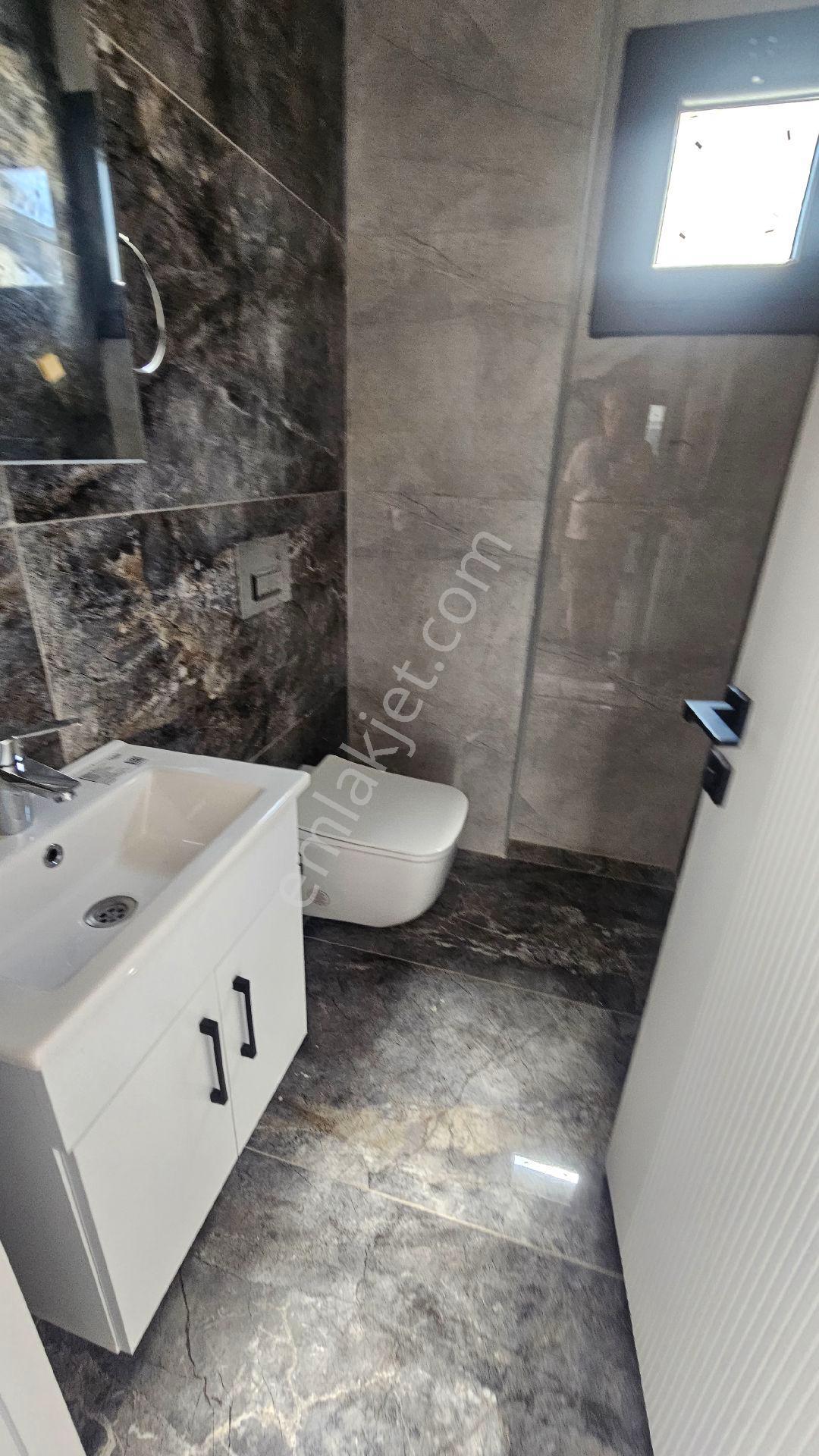 Didim'de Denize 200 Metre Mesafede Sıfır 4+1 Villa - Görsel 8