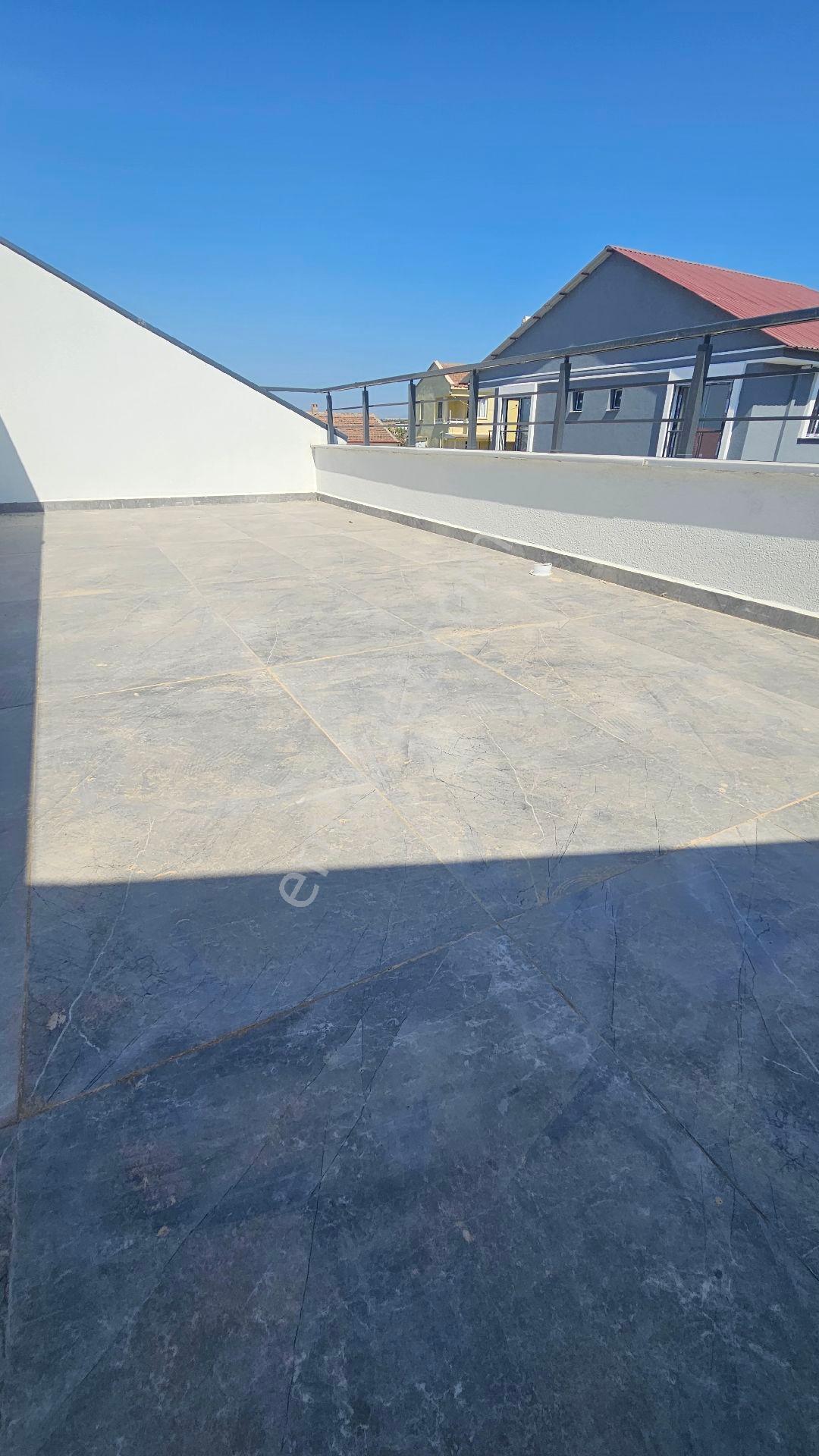 Didim'de Denize 200 Metre Mesafede Sıfır 4+1 Villa - Görsel 22