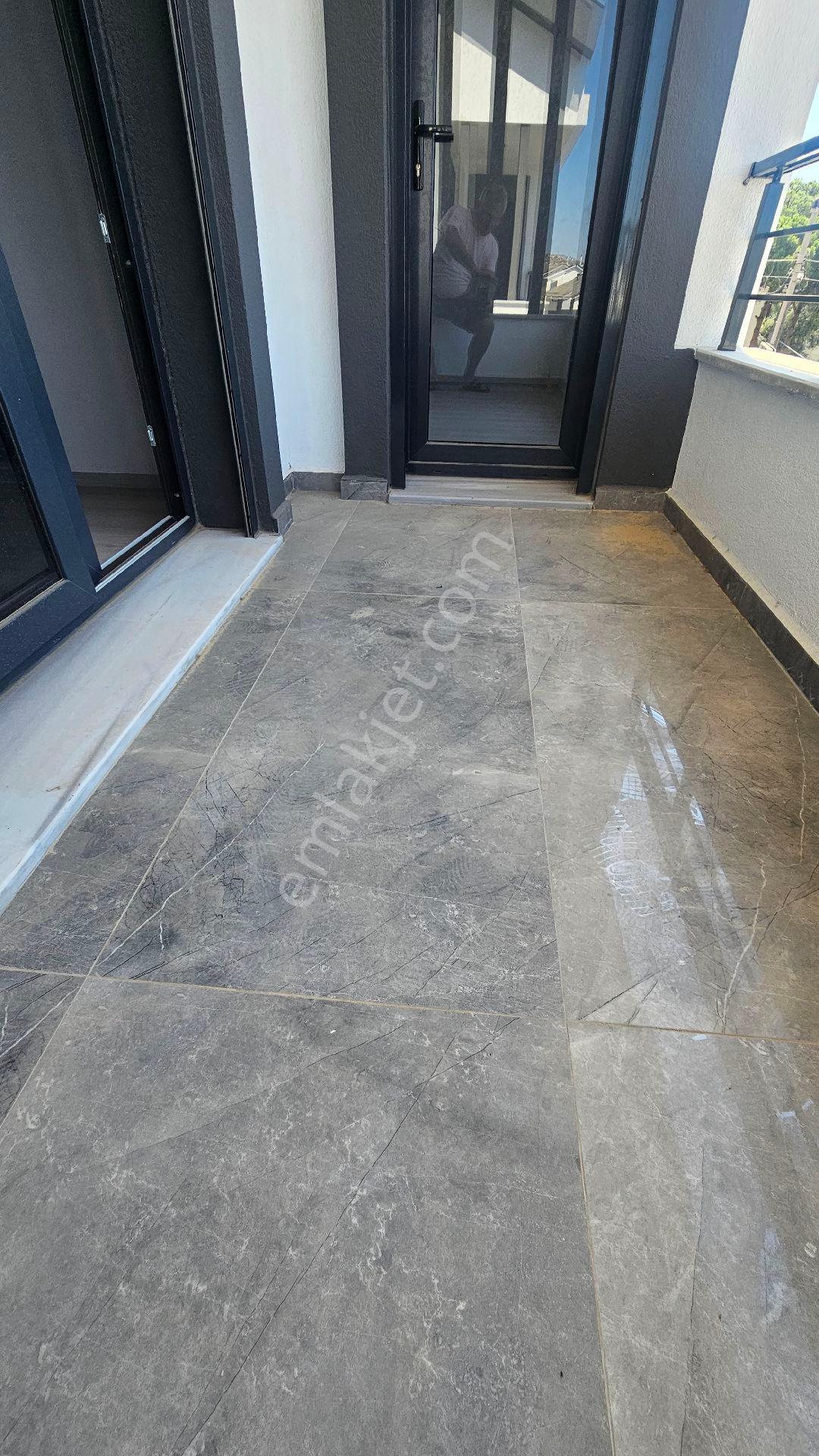 Didim'de Denize 200 Metre Mesafede Sıfır 4+1 Villa - Görsel 15