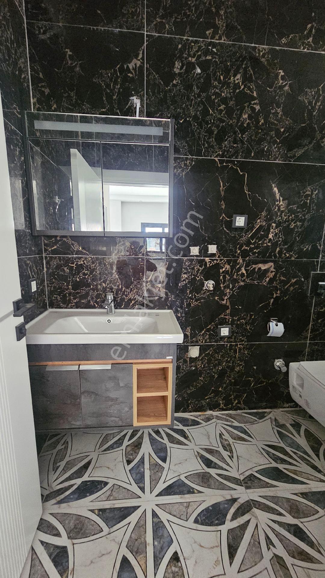 Didim'de Denize 200 Metre Mesafede Sıfır 4+1 Villa - Görsel 30