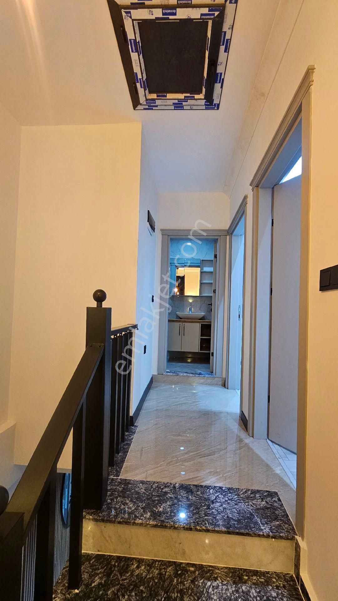 Didim'de Daire Fiyatına Müstakil Ev - Görsel 13