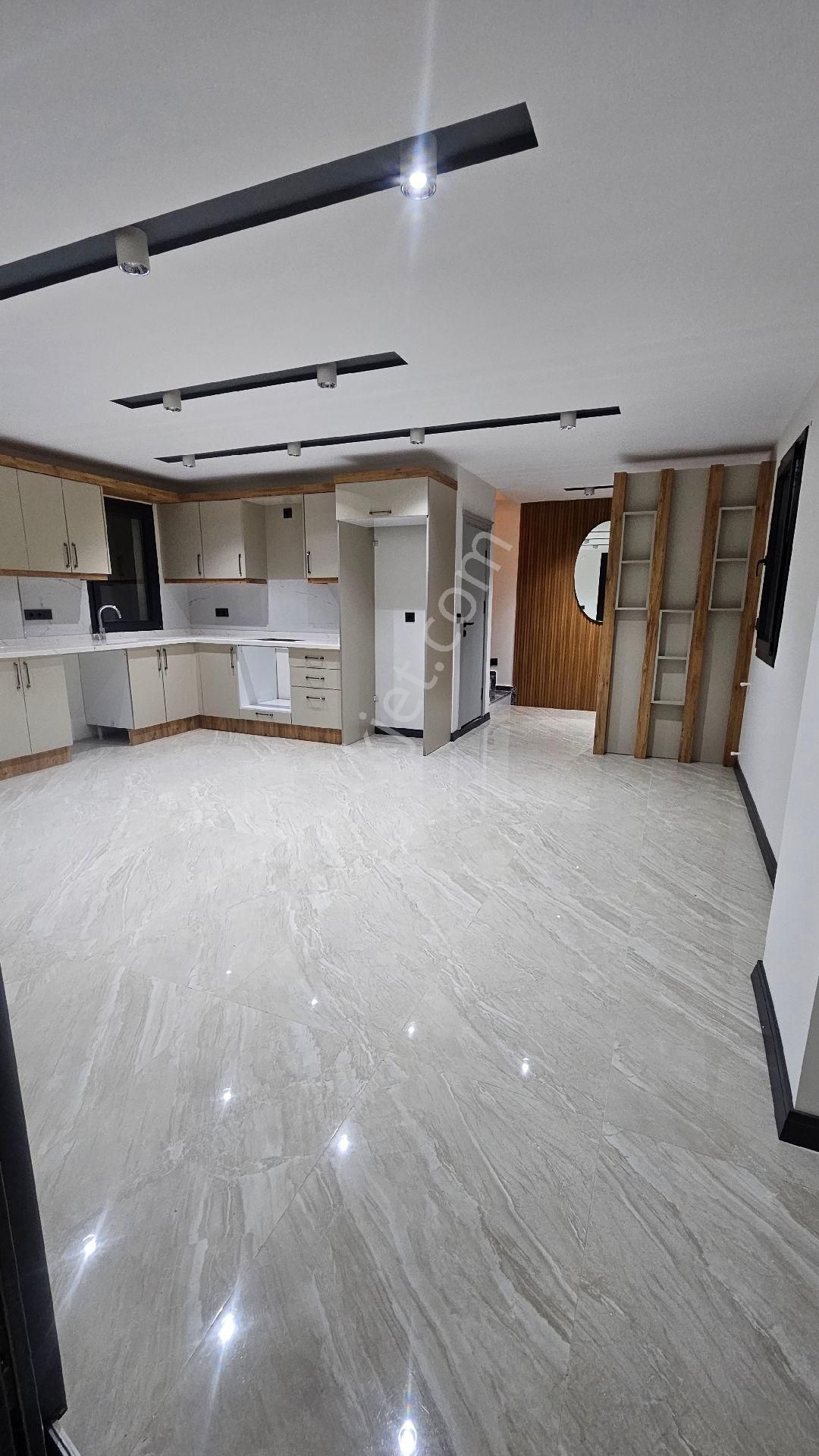 Didim'de Daire Fiyatına Müstakil Ev - Görsel 5