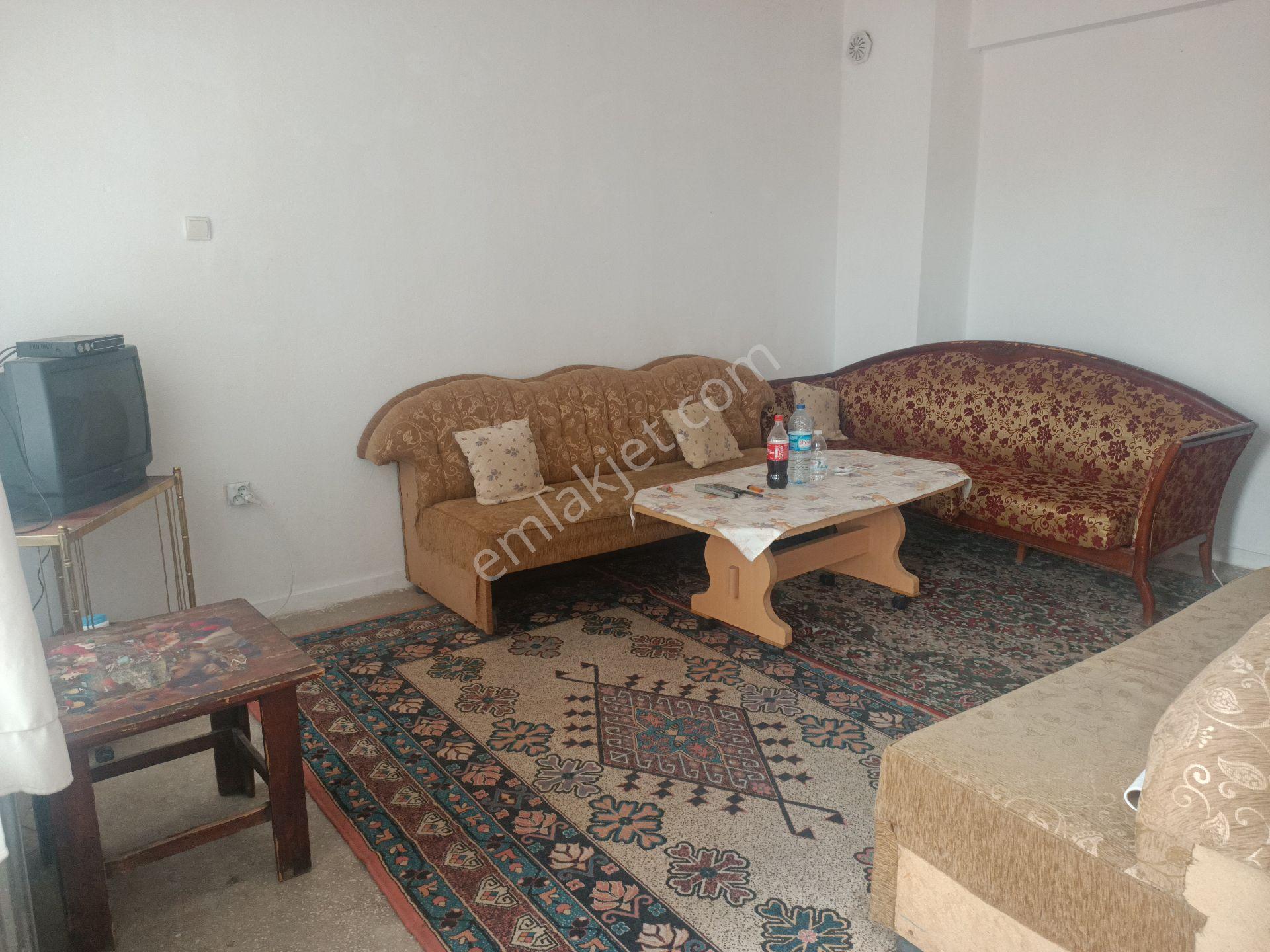Satılık 2+1 Çarşı İçinde Daşre - Görsel 2
