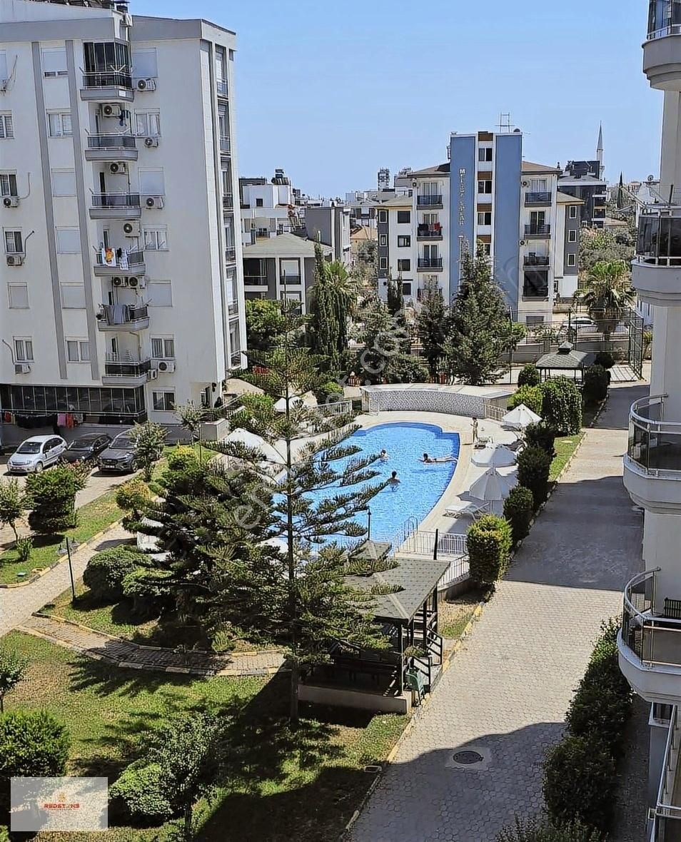 Site İçi Doğalgazlı Ara Kat 3+1 Satılık