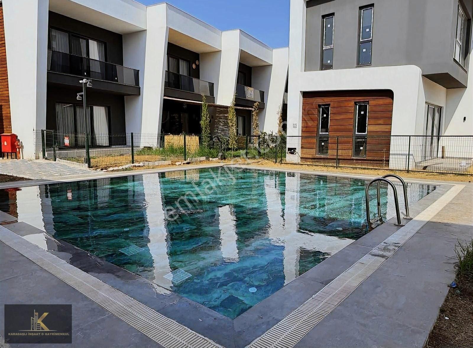 Site İçerisinde Satılık 2+1 Dublex Sıfır Villa! - Görsel 24