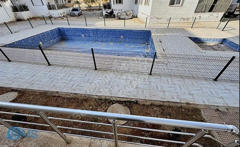 Şehir Hastanesine Yürüme Mesafesinde Havuzlu Sitede 2+1 Sıfır