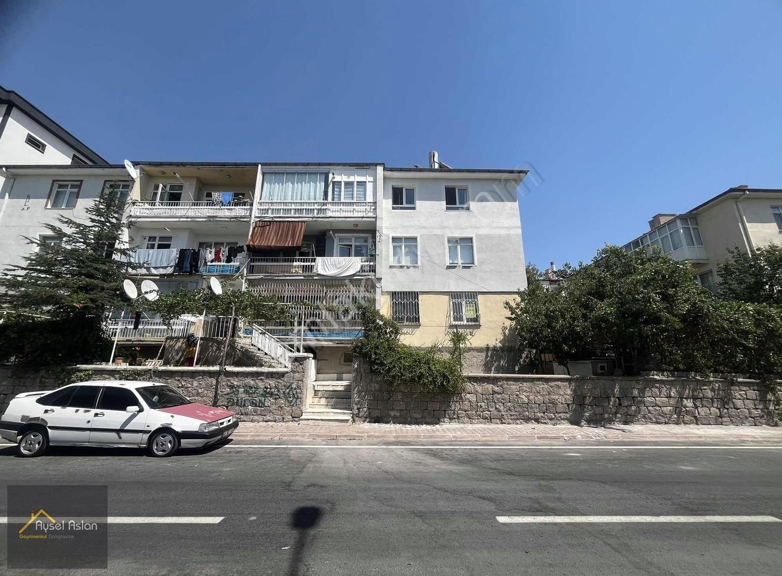 Erkilet Anayol Üstünde 3+1 Kiralık Daire