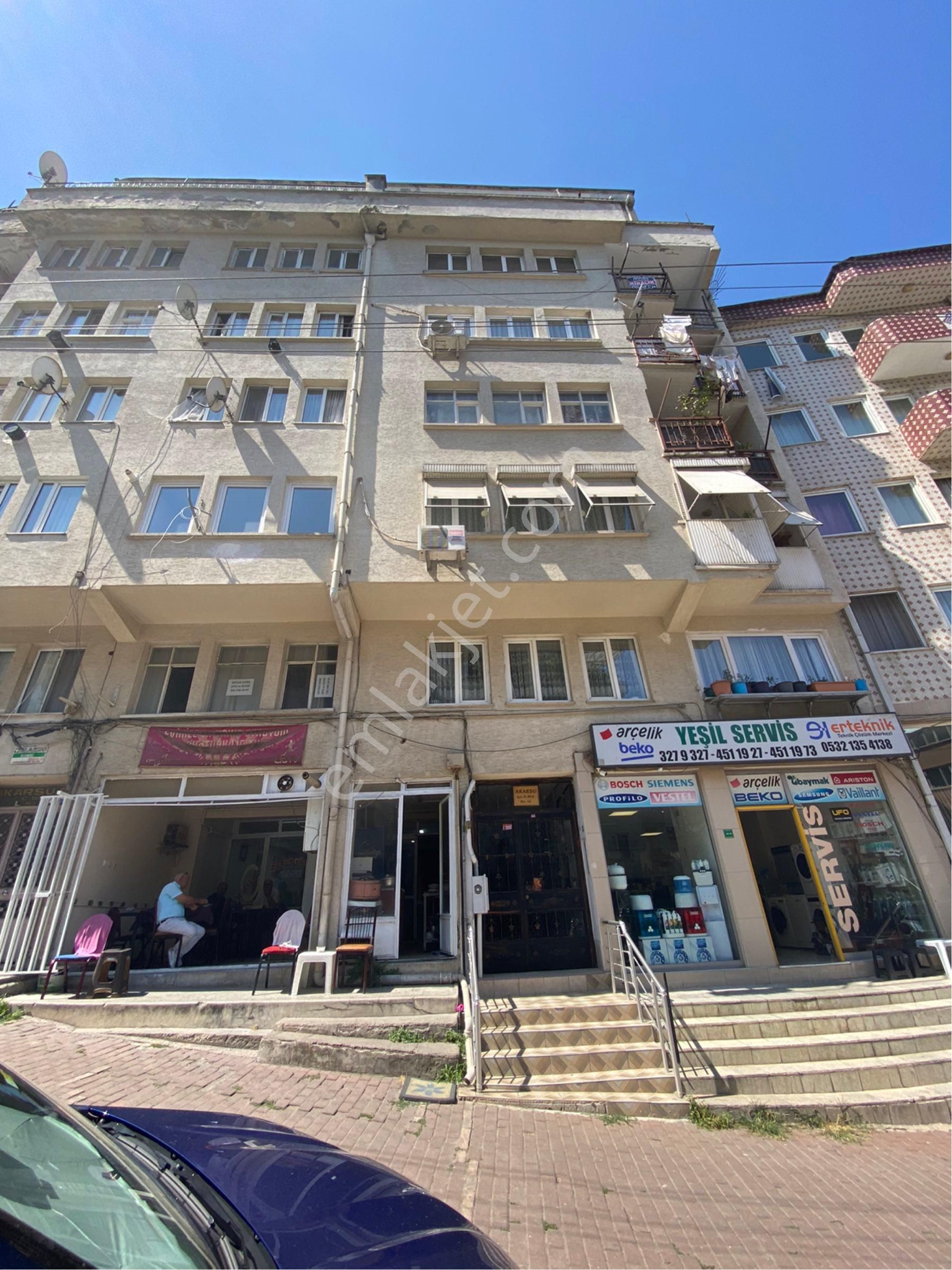 Bulvara Cephe, Masrafsız Tadilatlı, Ara Kat, 3+1 Kiralık Daire