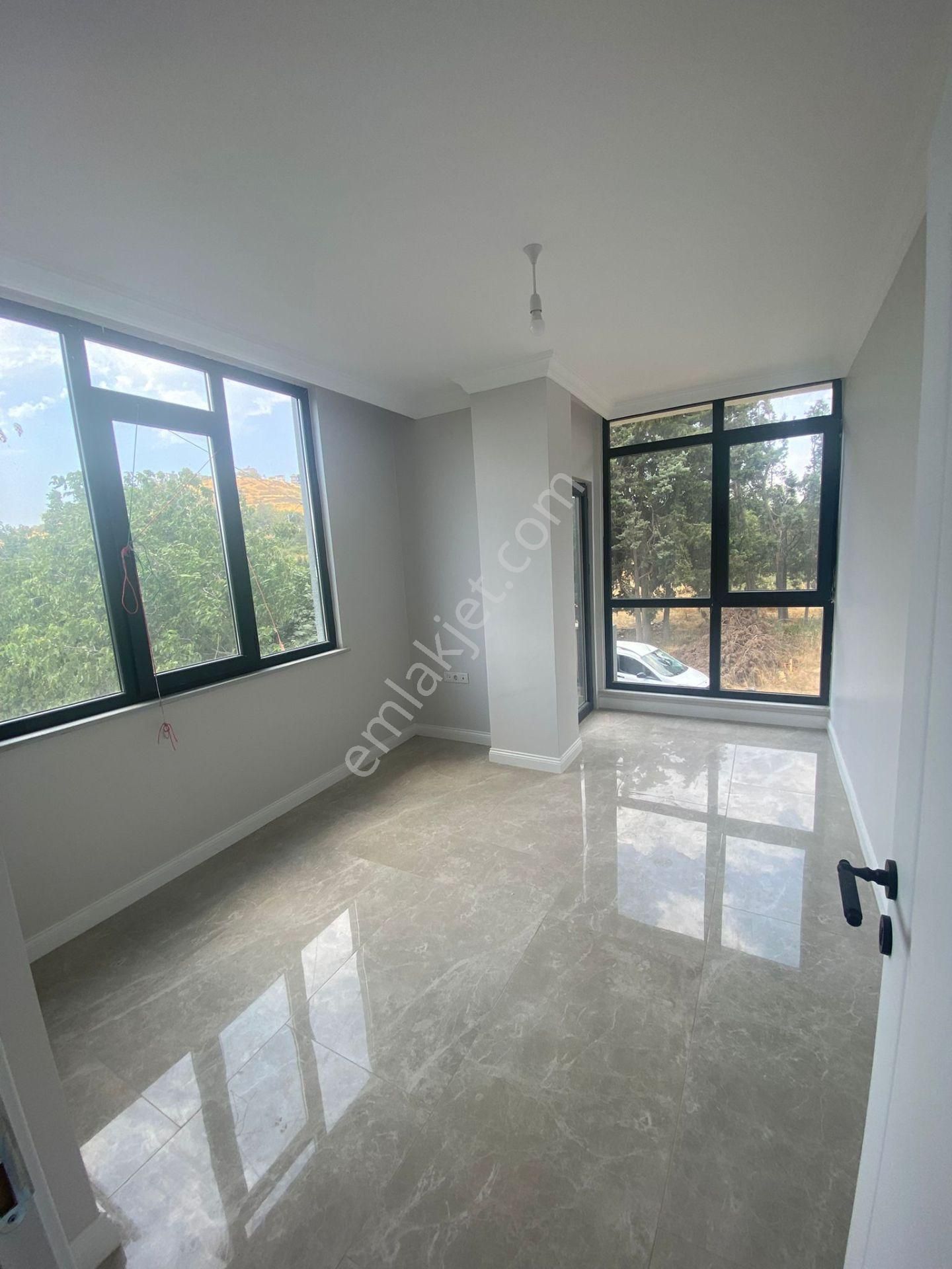 Korkmaz Gayrimenkul'den Satılık Lüks Villa - Görsel 9