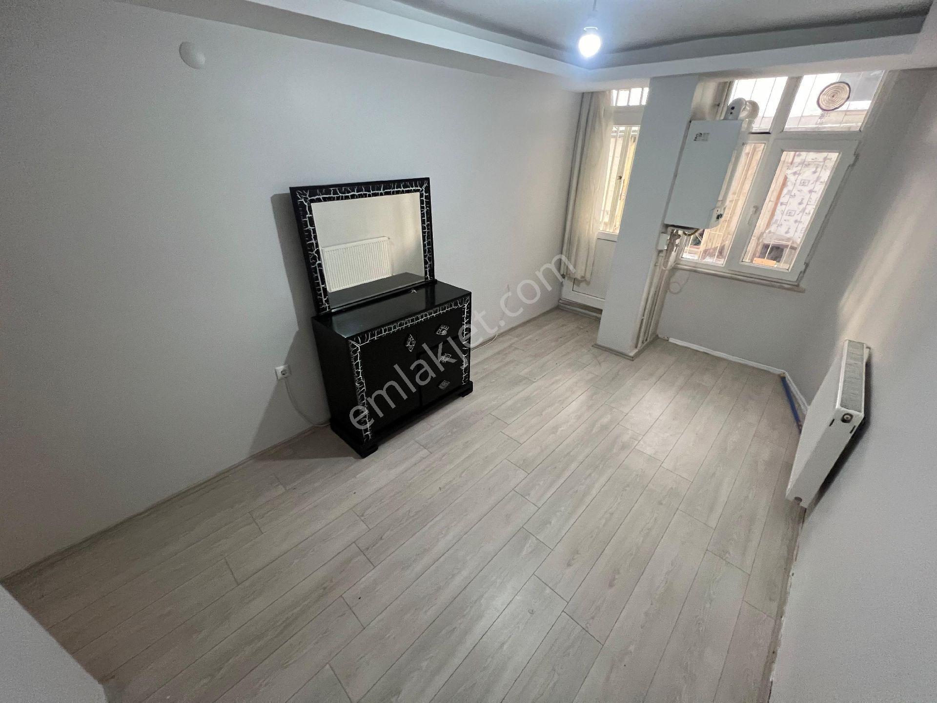 Lider Gayrimenkul'den Reşadiye Mh. 2+1 İçi Yapılı Kiralık Daire - Görsel 14