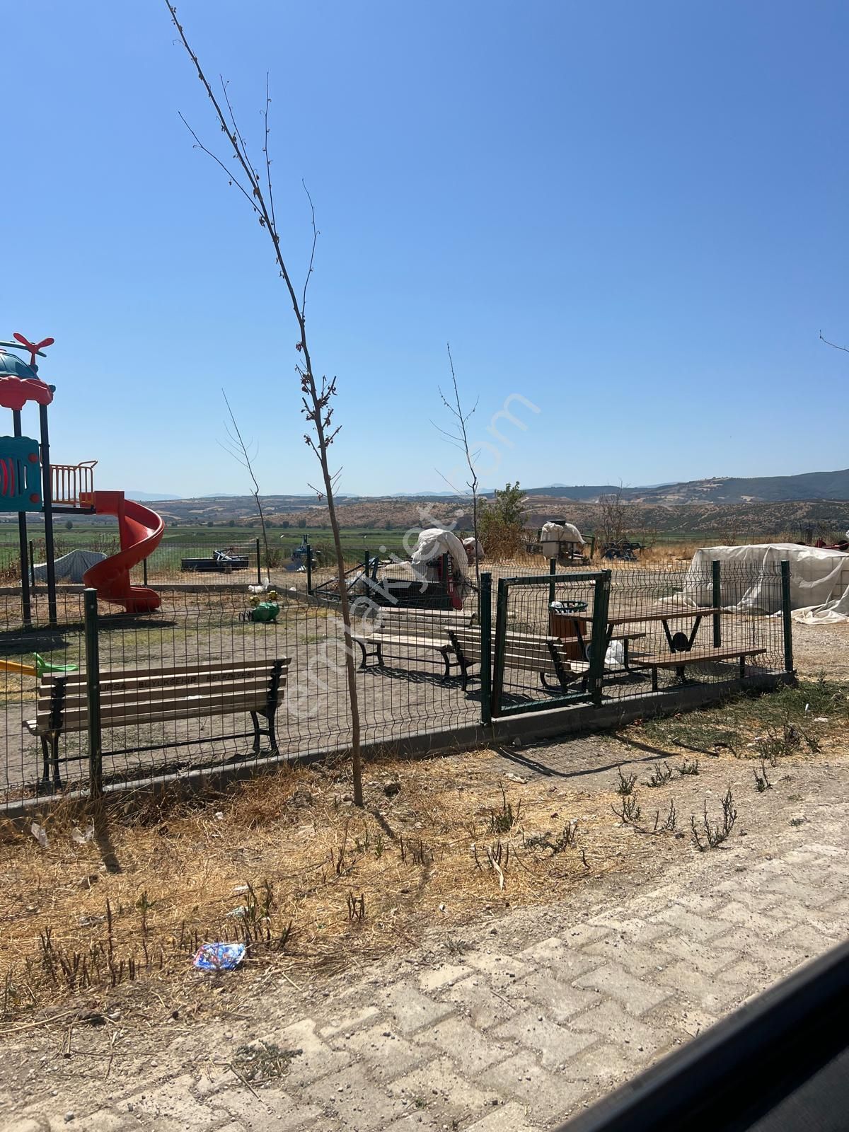 Marmaracık Köyünde Konteynırı İçinde 240 M2 Hobi Bahçesi - Görsel 10