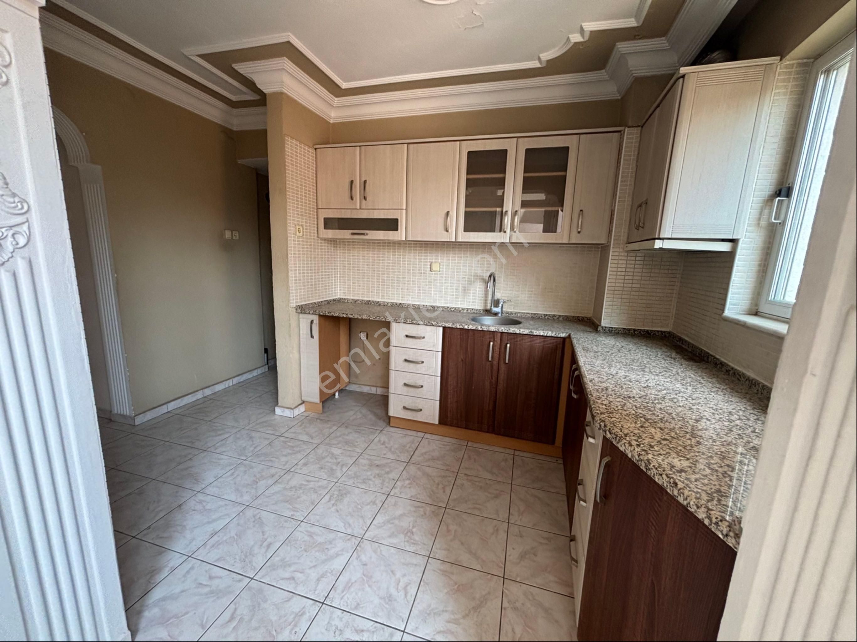 Nazilli Turan Mahallesinde Cadde Üzerinde Satılık 3+1 Daire - Görsel 21