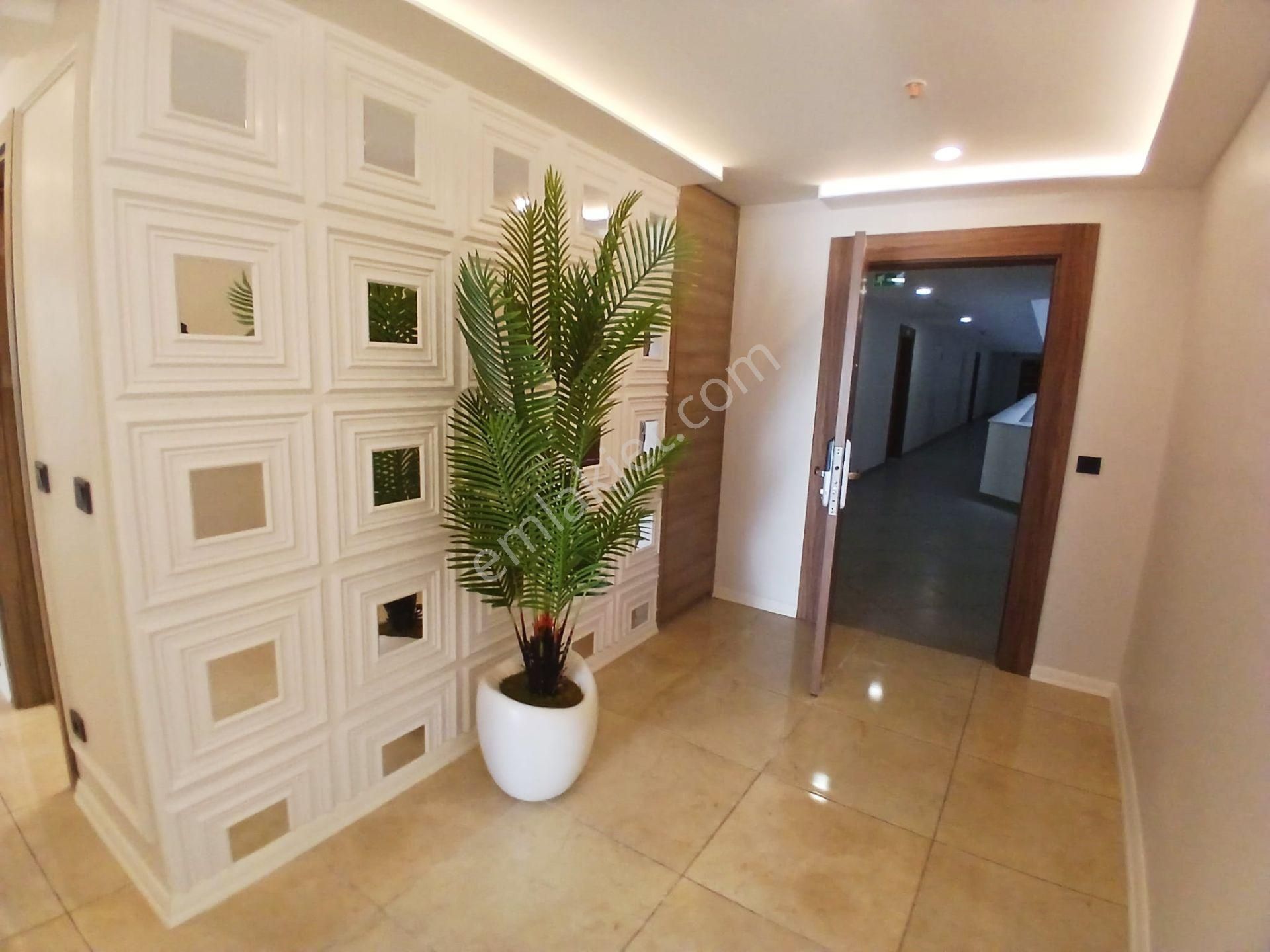 Futura Park Site İçirisinde Ful Dekorlu 3+1 Kullanışlı Daire - Görsel 6