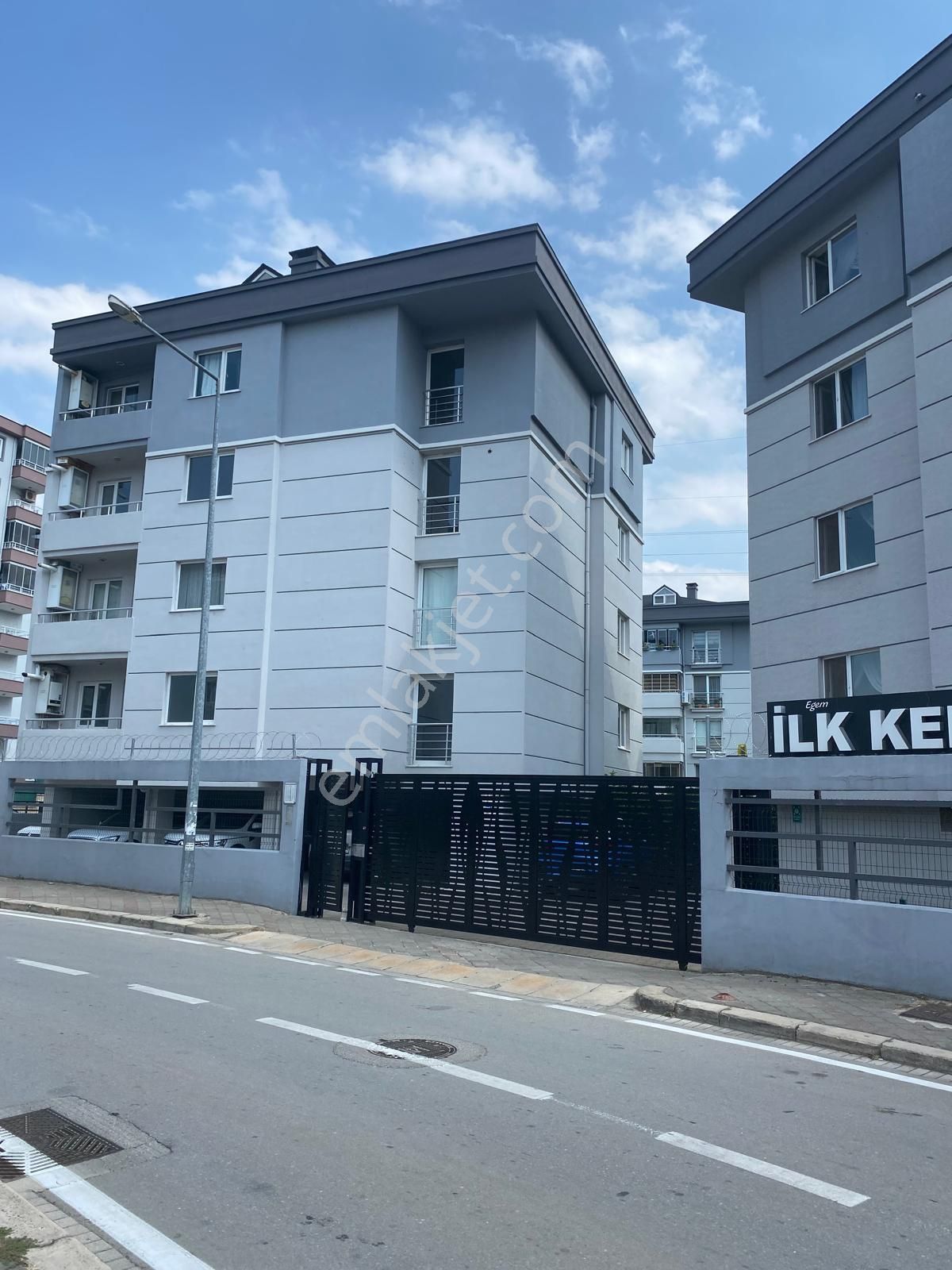 Özlüce 29 Ekim İlk Kent Sitesi Kiralık 3+1 Daire