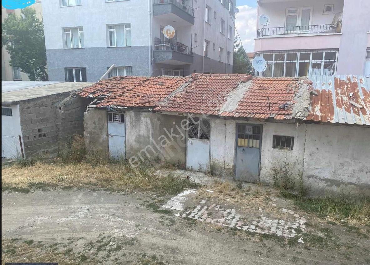 Tezcan Emlaktan Cumhuriyet Mah Geniş 3+1 Daire - Görsel 21