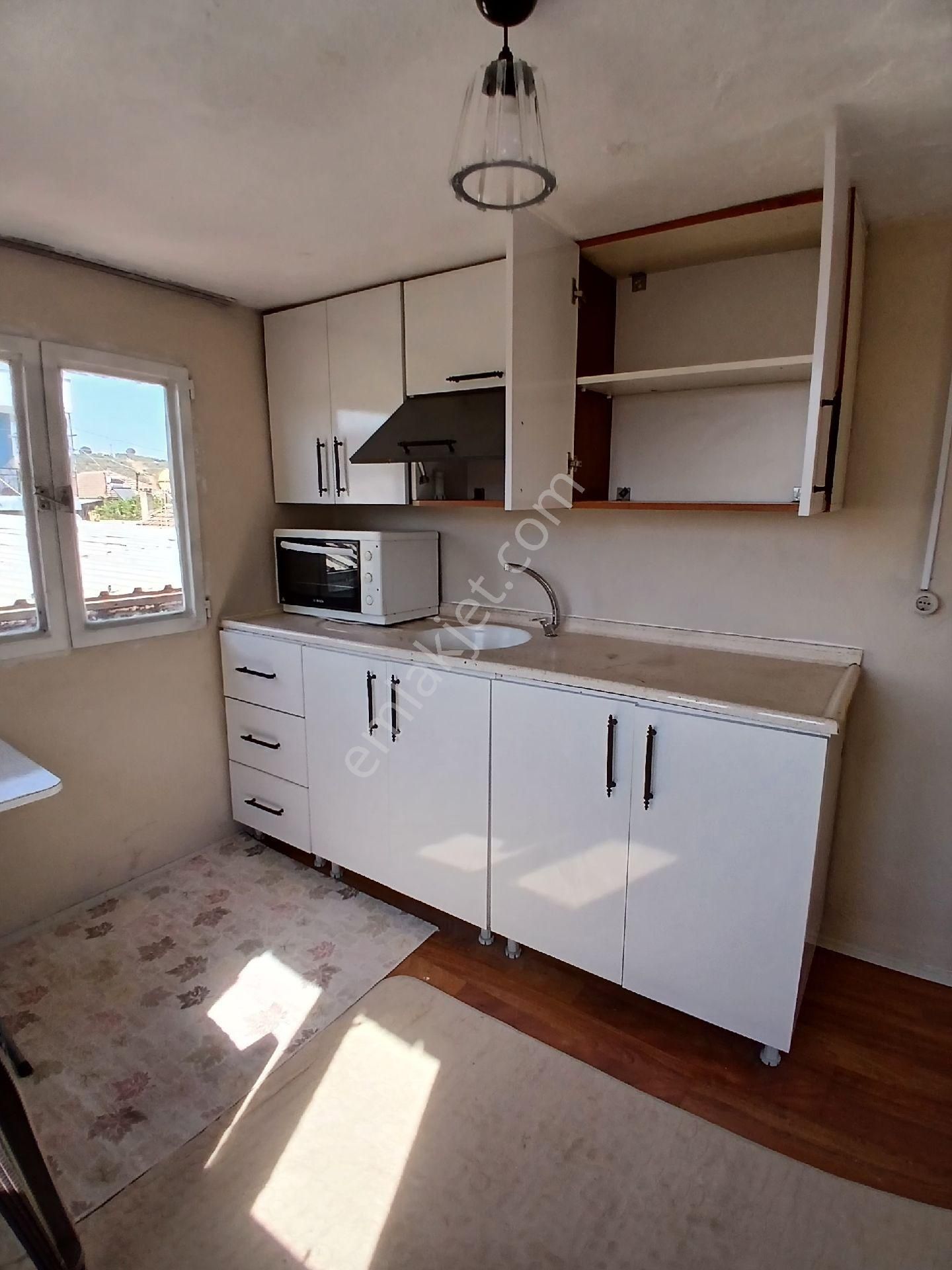 İzmir Torbalı Güllüce Köyünde 2+1 2katlı Ev Satılık - Görsel 6