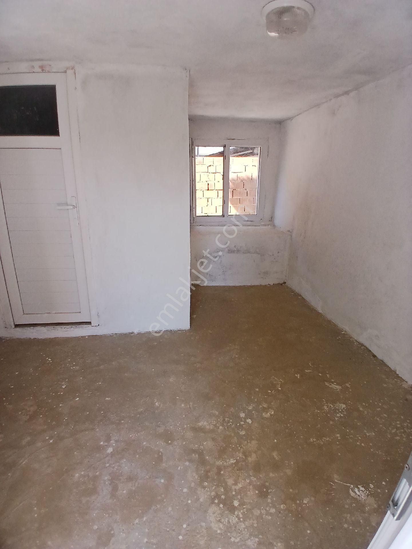 İzmir Torbalı Güllüce Köyünde 2+1 2katlı Ev Satılık - Görsel 14