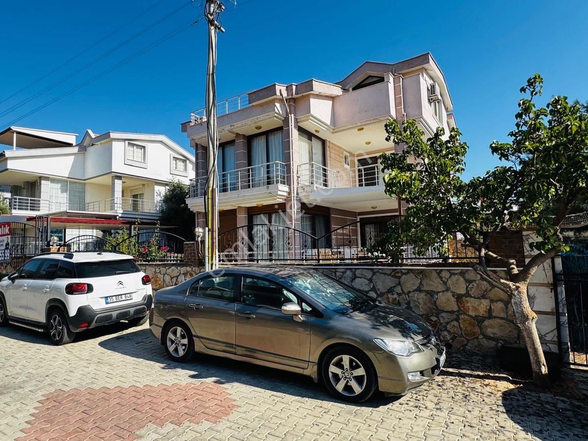 Didim Akbükte Denize 200 Metre Tam Müstakil Geniş Villa