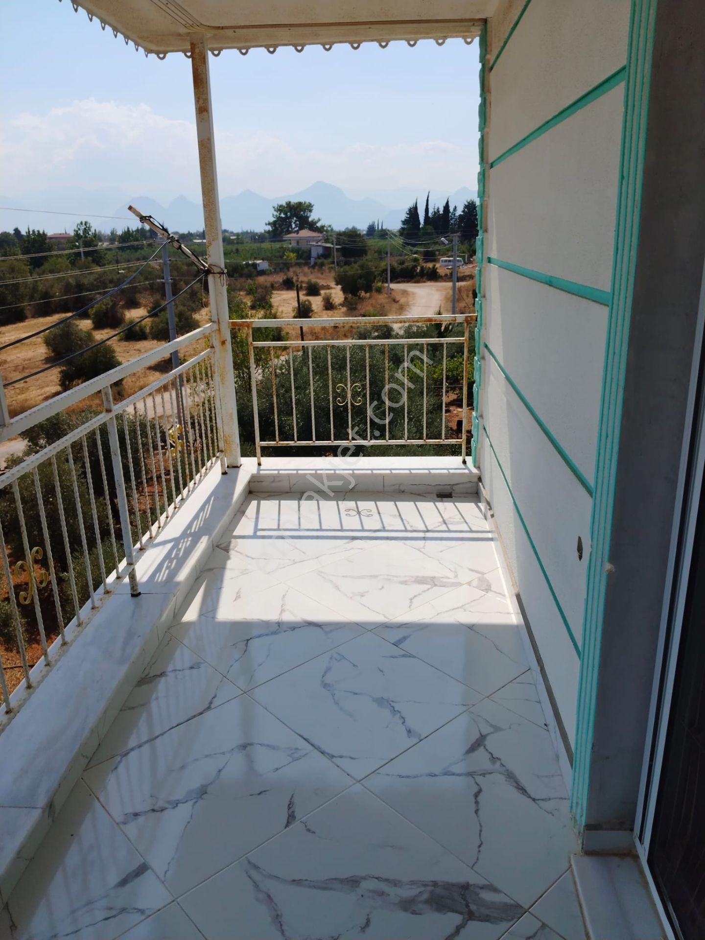 Kirişciler Odabaşı 3+1 Satılık Çiftlik Evi - Görsel 18