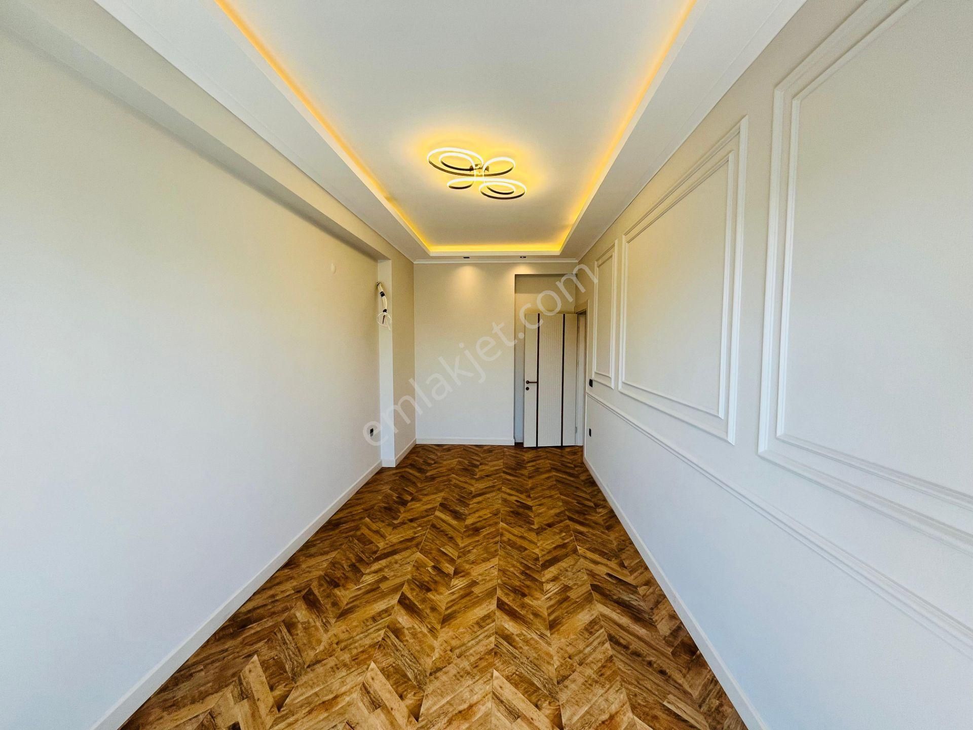 Altınoluk Güre Arası Yolun Alt Deniz Kısmında Ultra Lüx 4+1 Otoparklı Havuzlu Satılık Villa - Görsel 31