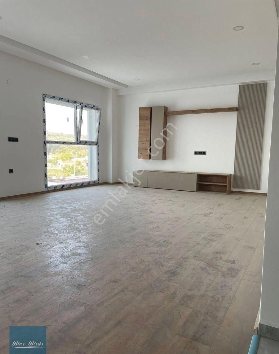 Kuşadası Kirazlı Yolunda 3+1 Lüks Daire - Görsel 7