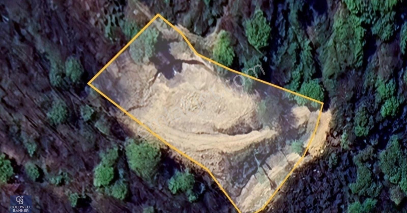 Çamçukurda Panoramik Deniz Manzaralı Satılık 3531 M2 Tarla