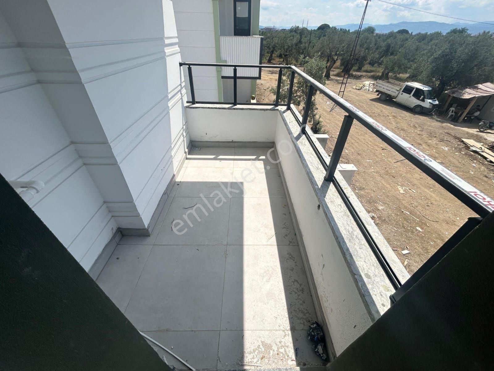 Tek Yetki Yükselde Havuzlu Sitede Ayrı Mutfak Ebeveyn Banyol 2+1 - Görsel 17