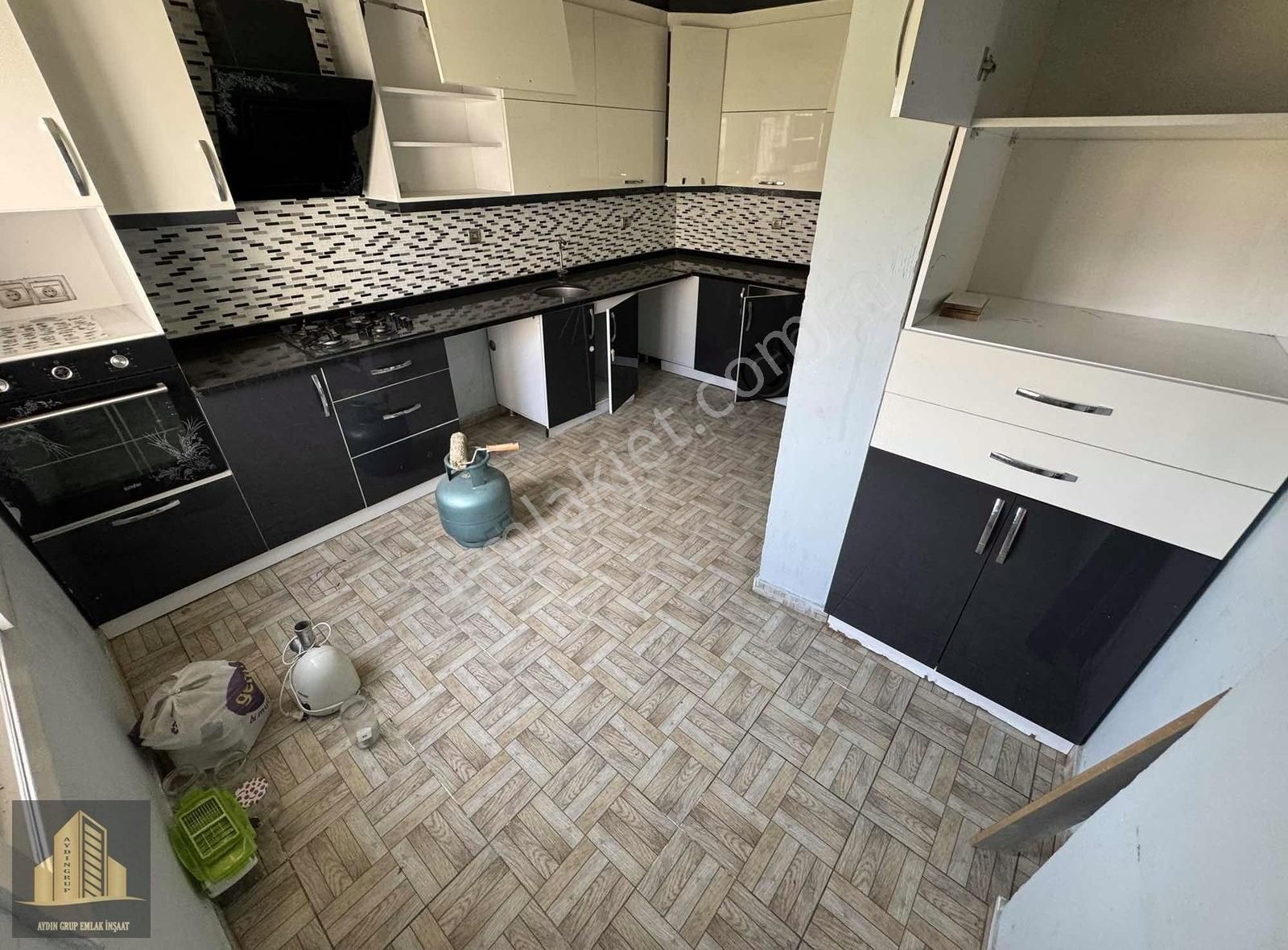 Levent'de Muhteşem Konumlu 2 Katlı '2 Adet Bahçeli Müstakil - Görsel 5