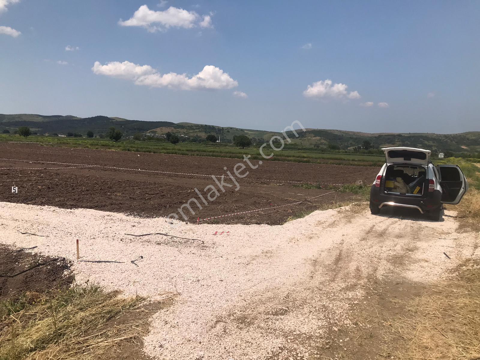 Mustafakemalpaşa,da 200 M2 Satılık Tarla - Görsel 7