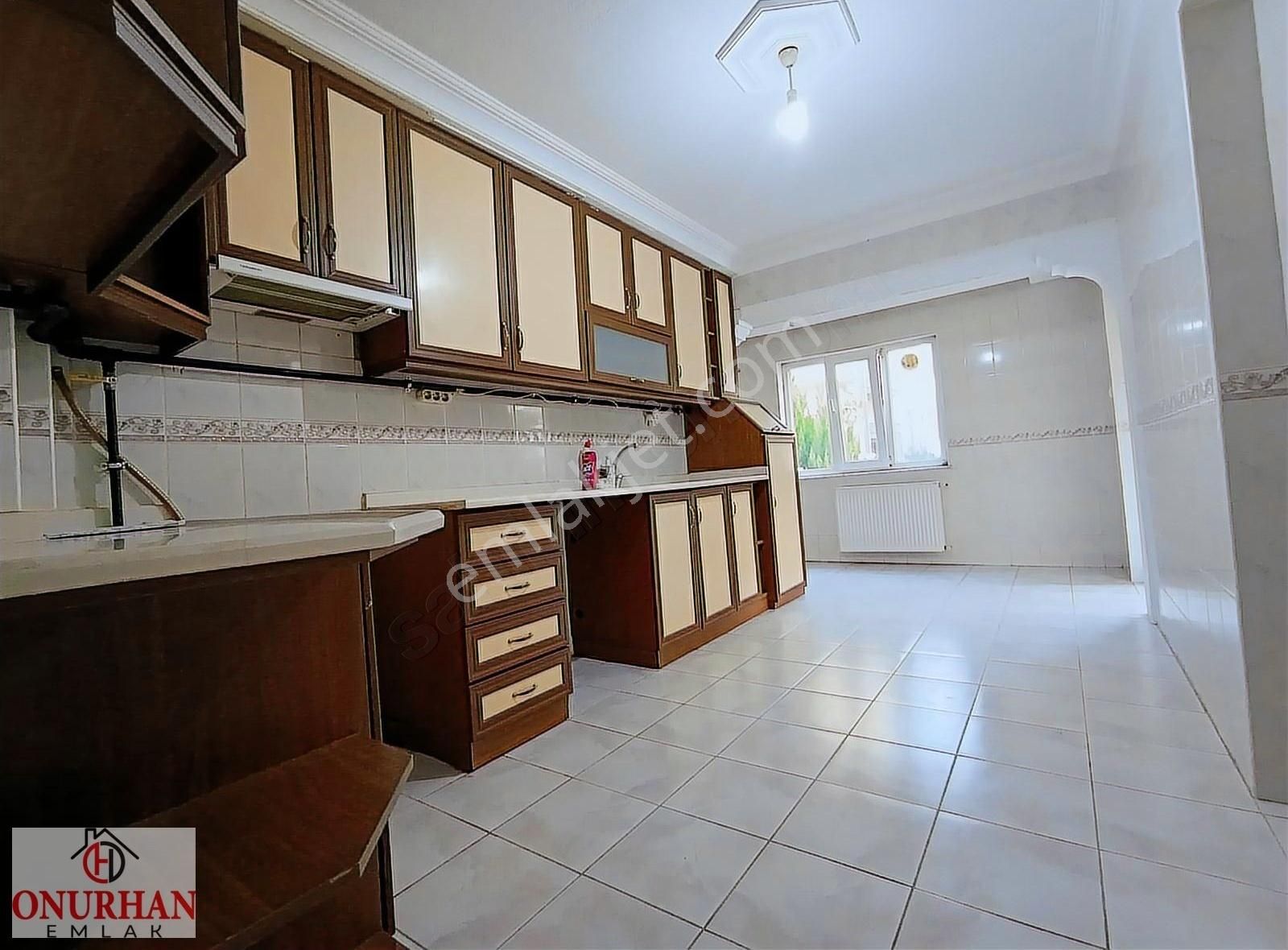 Onurhandan Adalette Asansörlü 3+1 Kiralık Daire