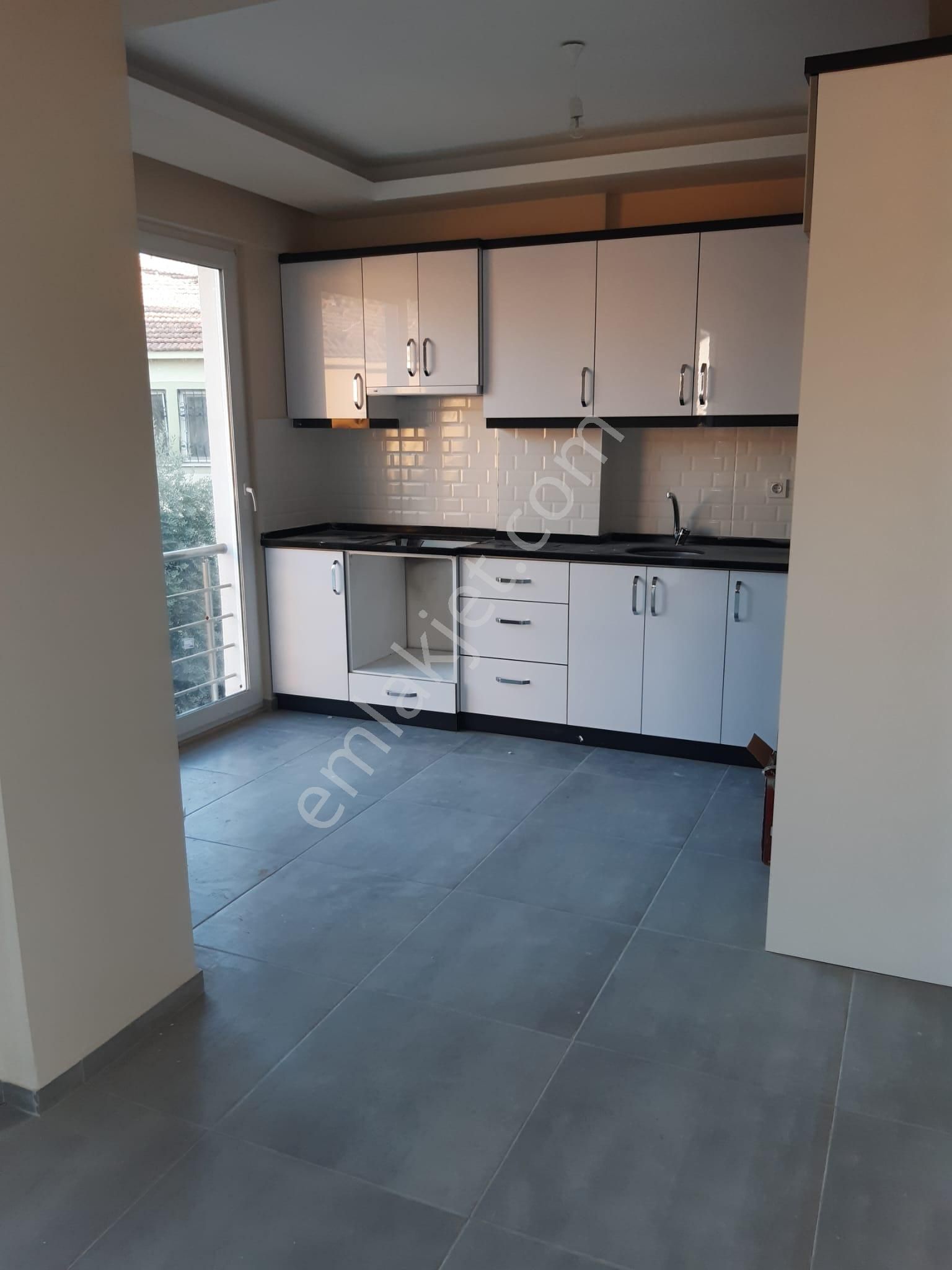 Stop’tan Fethiye Foça’da Çalış Sahile Yakın Konumda 3+1 Çatı Dubleks Daire