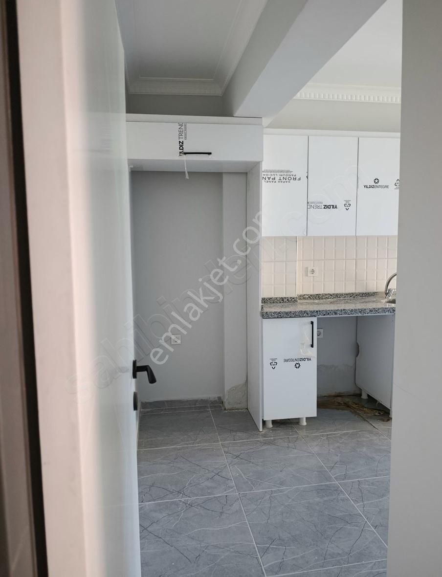 Araz Gayrimenkul Zübeyde Hanım Mah Satılık Sıfır Binada Daireler - Görsel 2