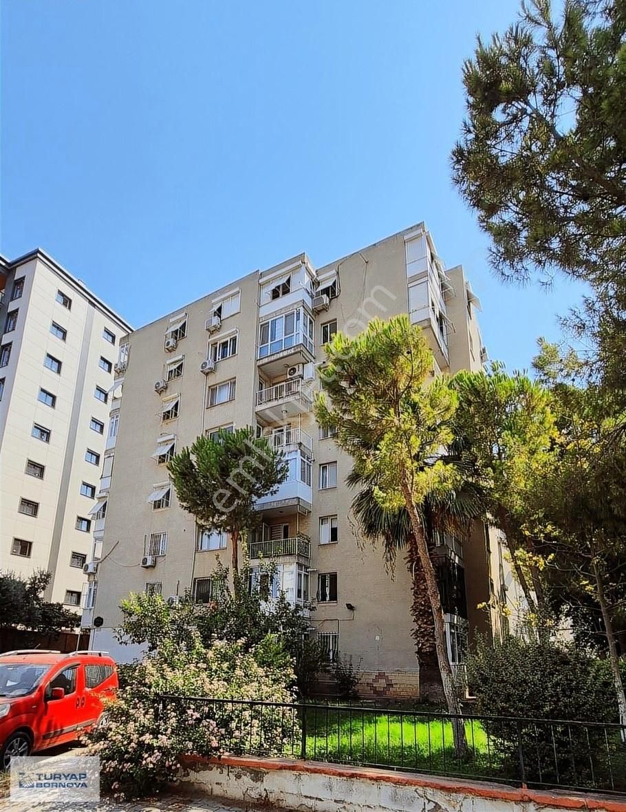Özkanlarda Site İçerisinde Doğalgaz Kombili 3+1 Ara Kat Daire