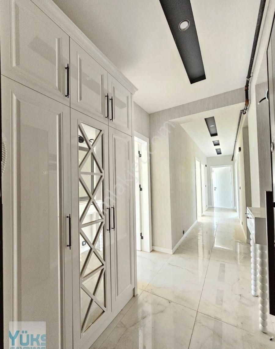 Denizli Şemikler De 3+1 160 M2 Süper Konumda Satılık Son Daire