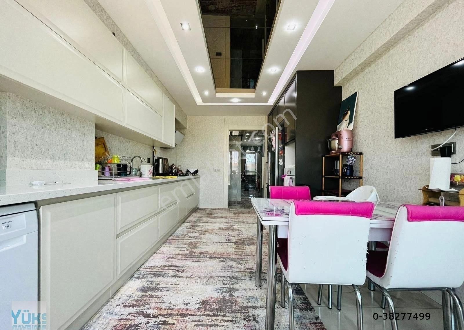 Denizli Yenişafak Ta Mükemmel Konumda 190 M2 4+1 Lüks İşçilikte Satılık Daire