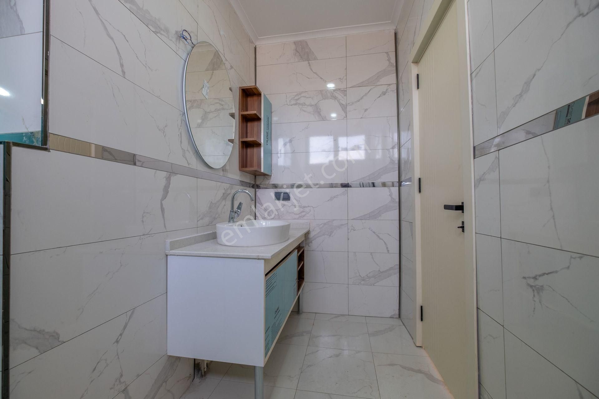 Dağıstan Gayrimenkulden Güvenlikli Sitede 3+2 210m2 Üst Dubleks - Görsel 32