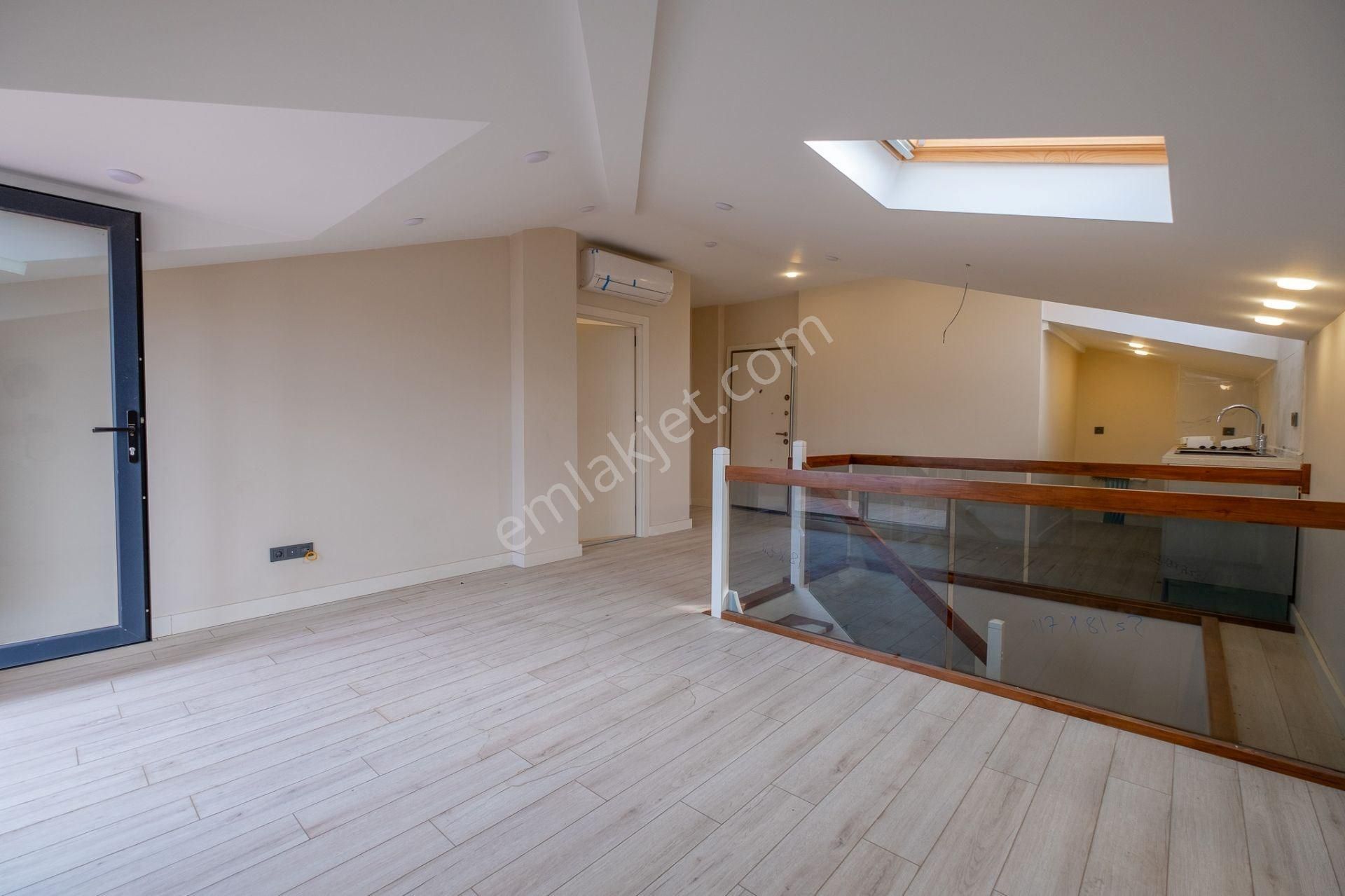 Dağıstan Gayrimenkulden Güvenlikli Sitede 3+2 210m2 Üst Dubleks - Görsel 25